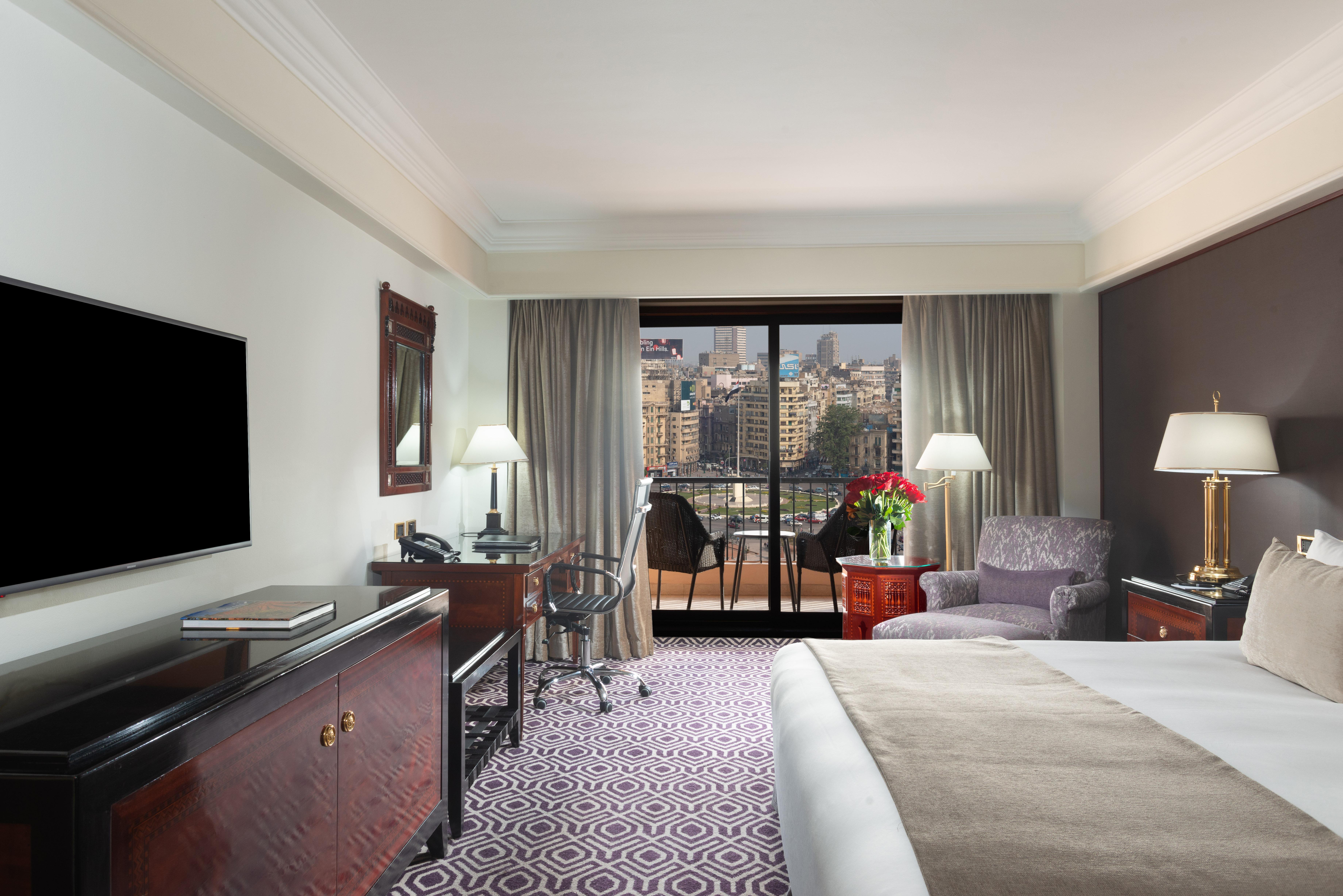 Intercontinental Cairo Semiramis By Ihg Hotel Luaran gambar A room at the Four Seasons Hotel Cairo at Nile Plaza