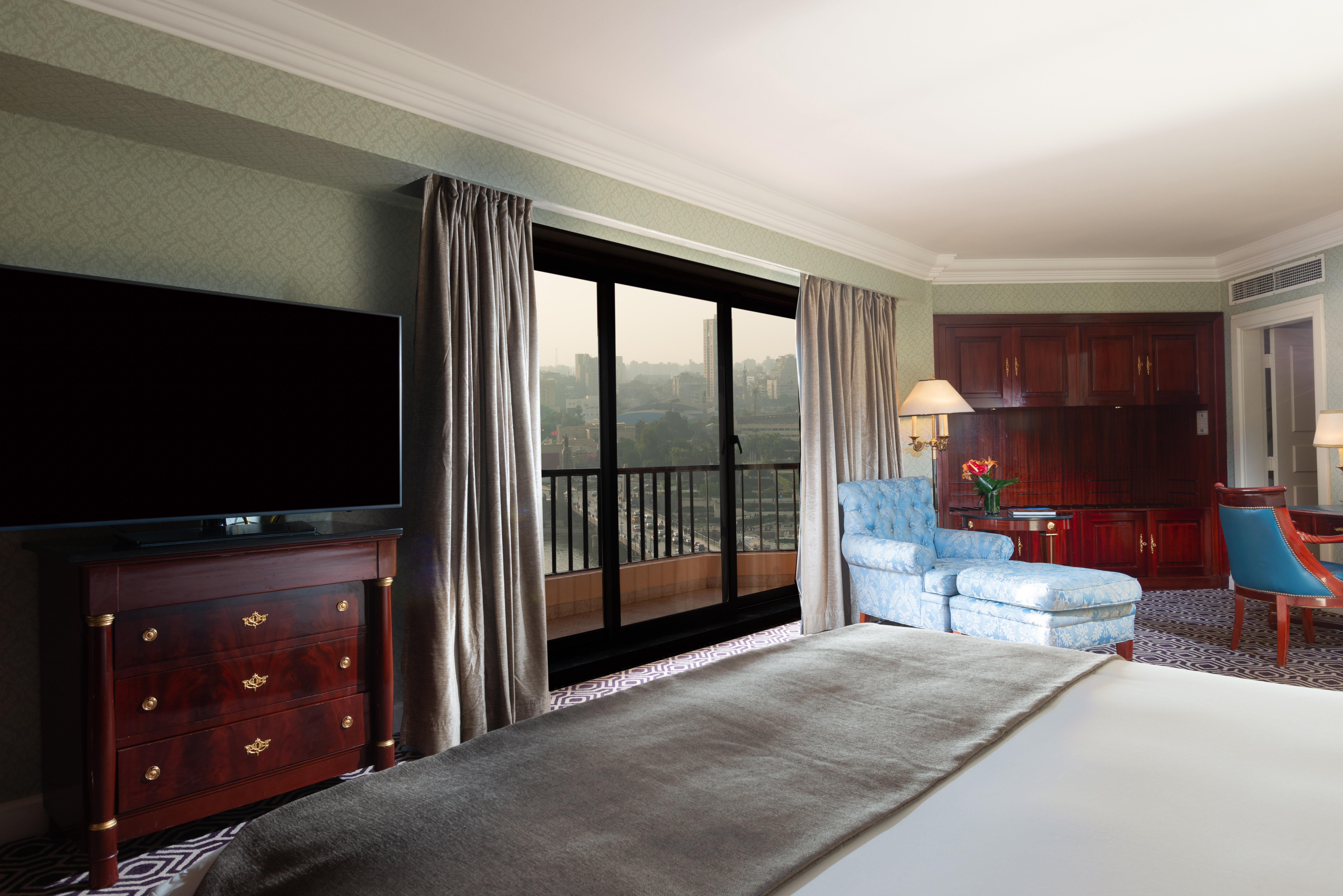 Intercontinental Cairo Semiramis By Ihg Hotel Luaran gambar A room at the Four Seasons Hotel, Cairo