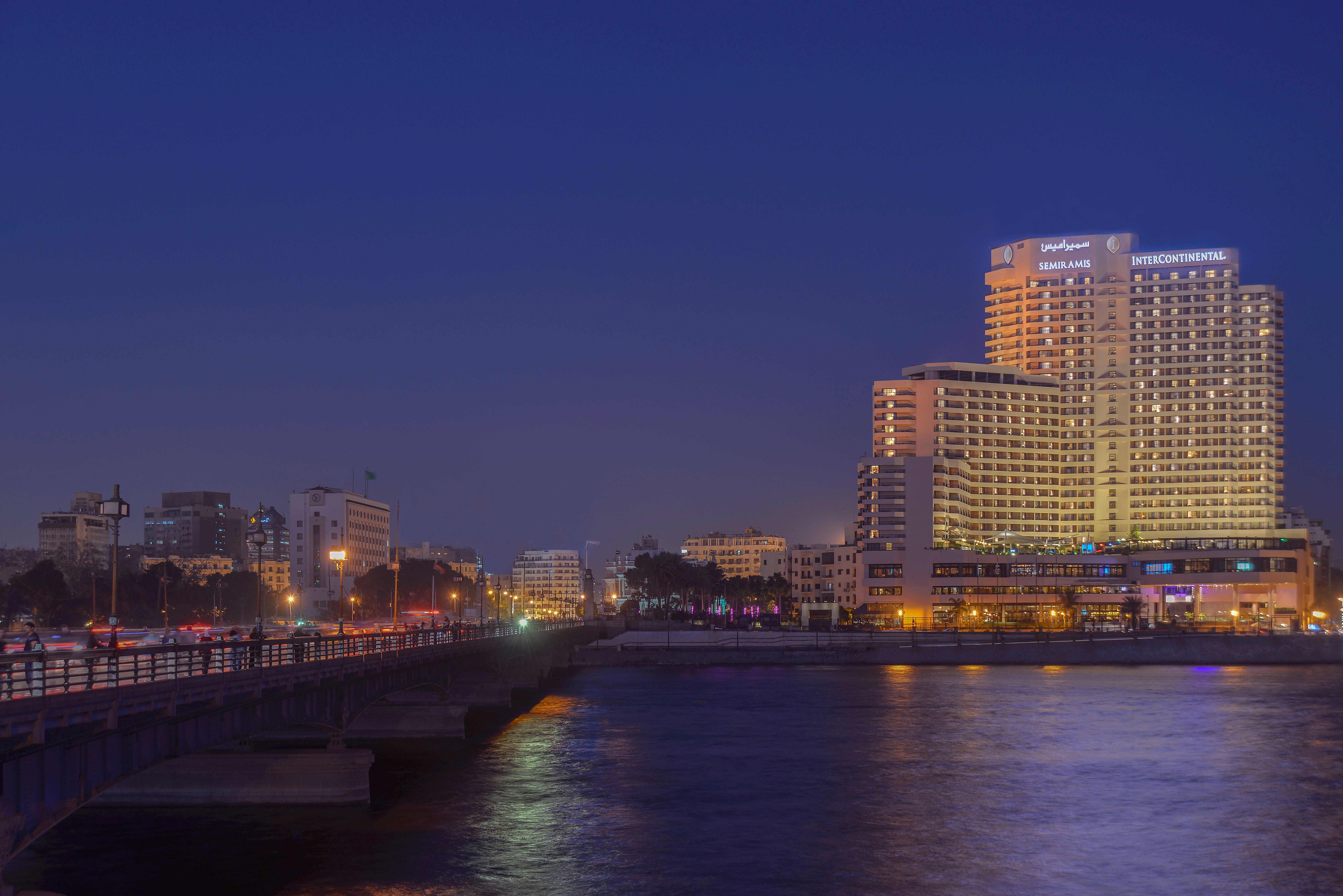 Intercontinental Cairo Semiramis By Ihg Hotel Luaran gambar The Nile River in Cairo