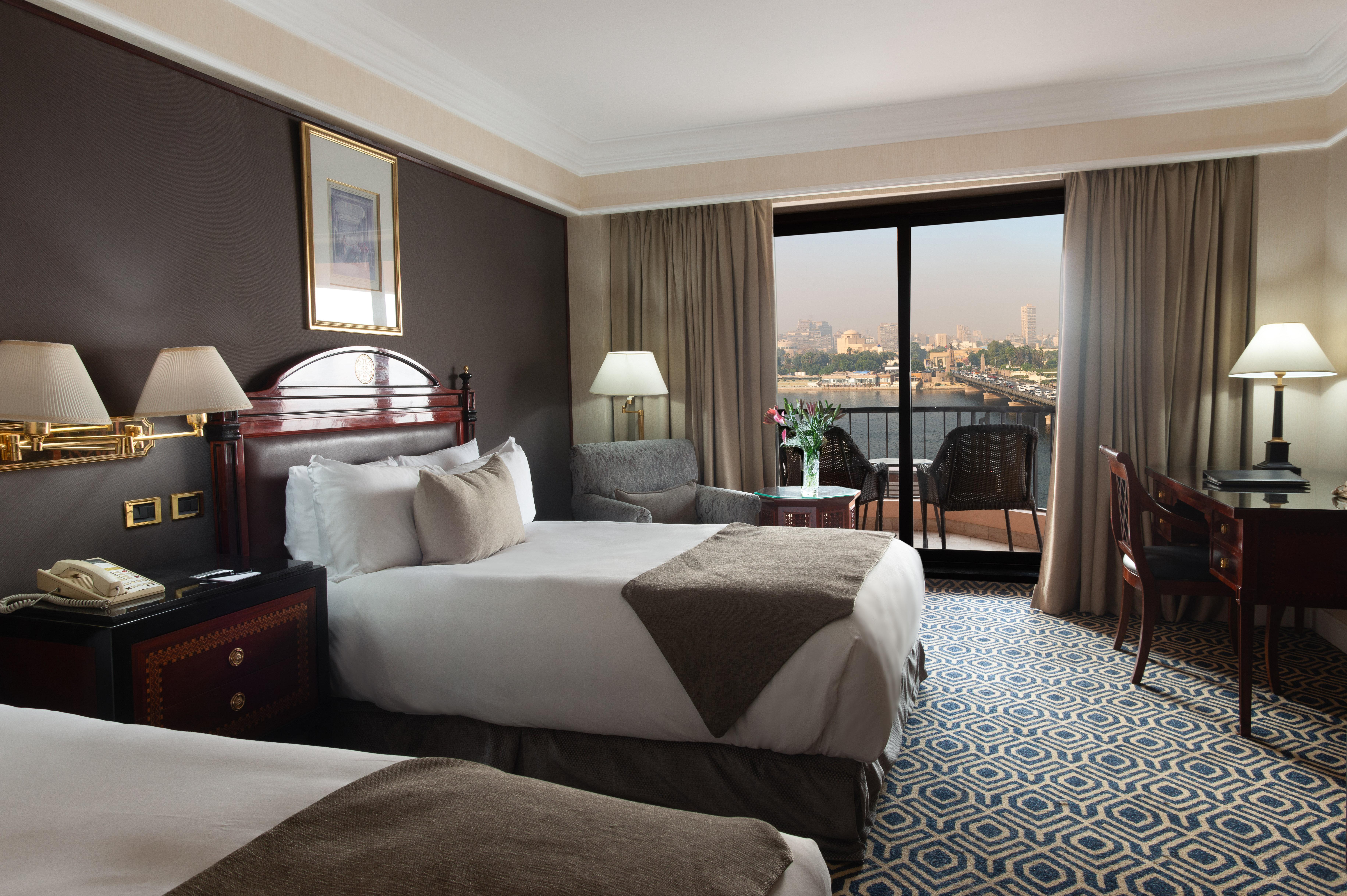 Intercontinental Cairo Semiramis By Ihg Hotel Luaran gambar A room at the Four Seasons Hotel, Cairo